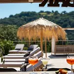 Dom wakacyjny Maison De Avec Piscine Pres De 150 M² Maleville
