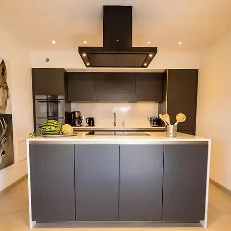 Сasa de vacaciones Maison De Avec Piscine Pres De 150 M² Maleville