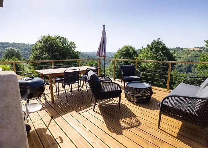 Maison De Avec Piscine Pres De 150 M²