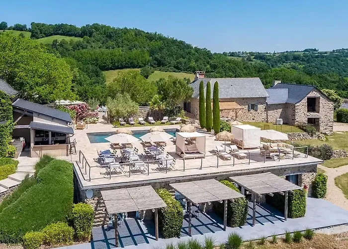 Maison De Avec Piscine Pres De 150 M²