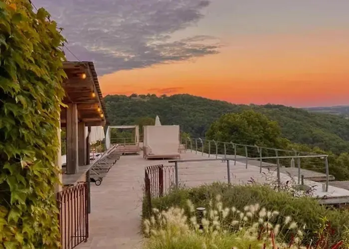 Maison De Avec Piscine Pres De 150 M² * Maleville